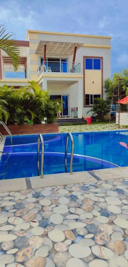 Amaan Exotica Farmhouse Villa Venkatapur ภายนอก รูปภาพ